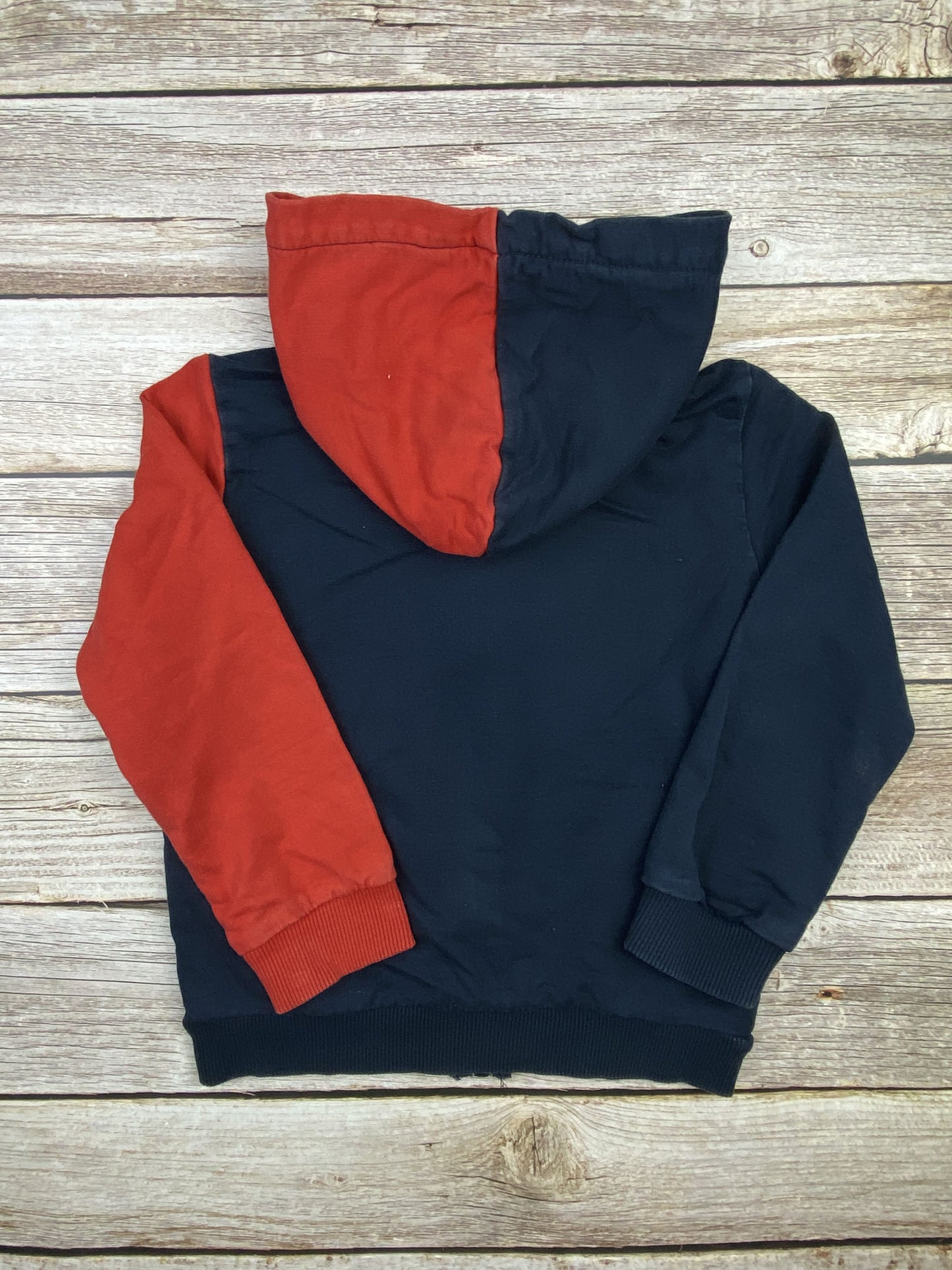 Felpa con zip e cappuccio