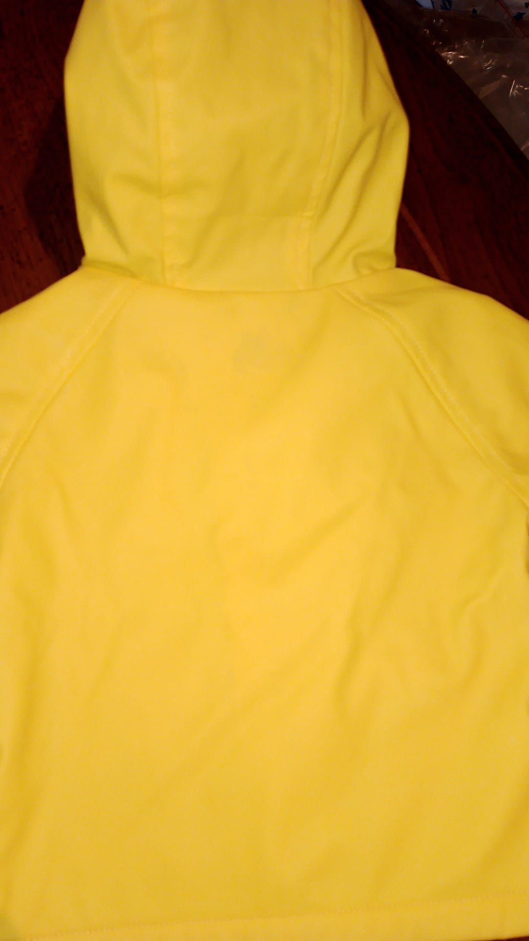 Impermeabile con cappuccio