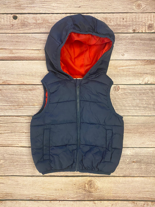Gilet imbottito con cappuccio