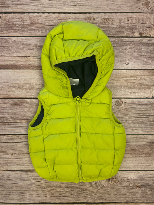 Gilet imbottito con cappuccio