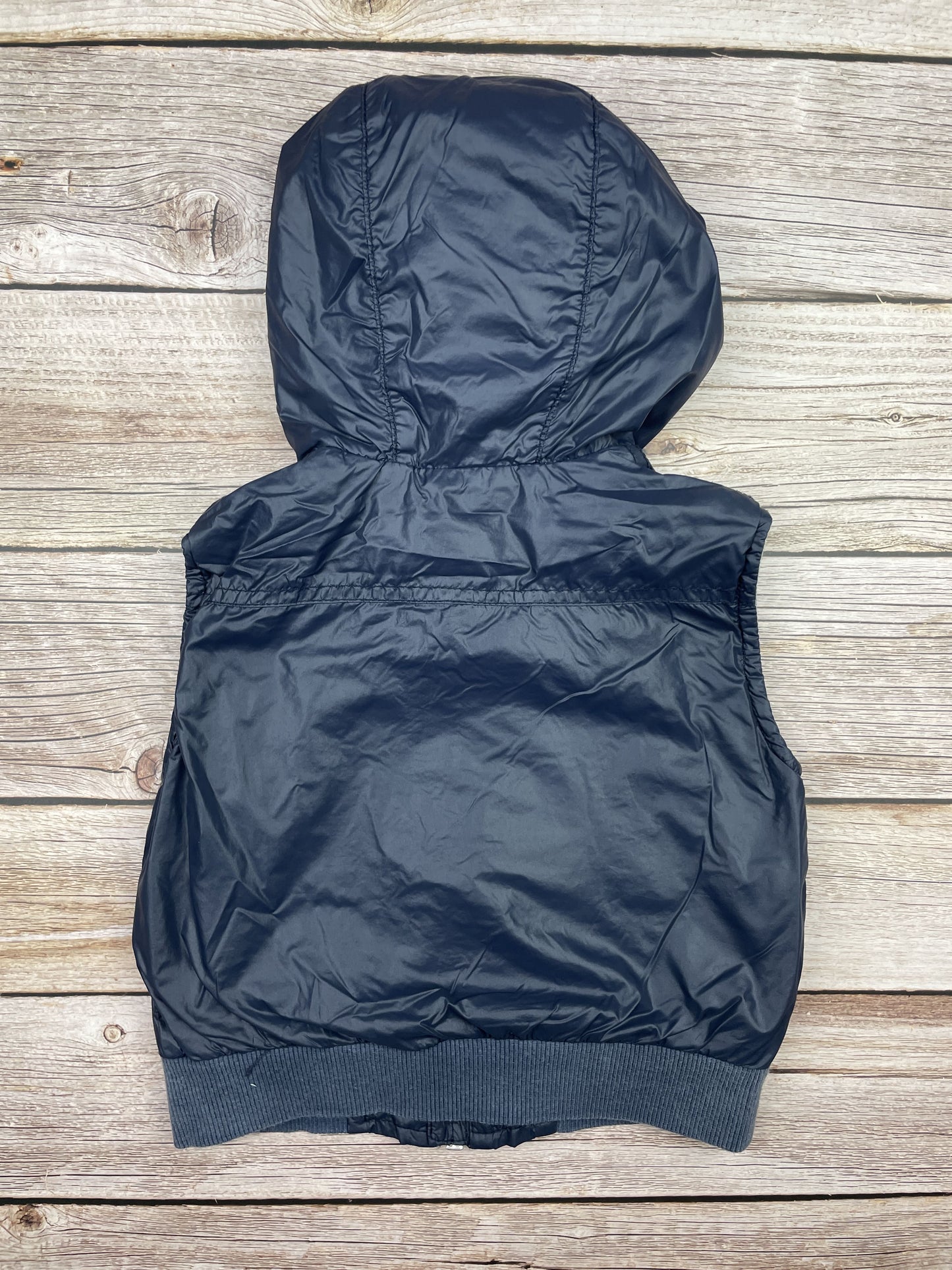 Gilet con cappuccio