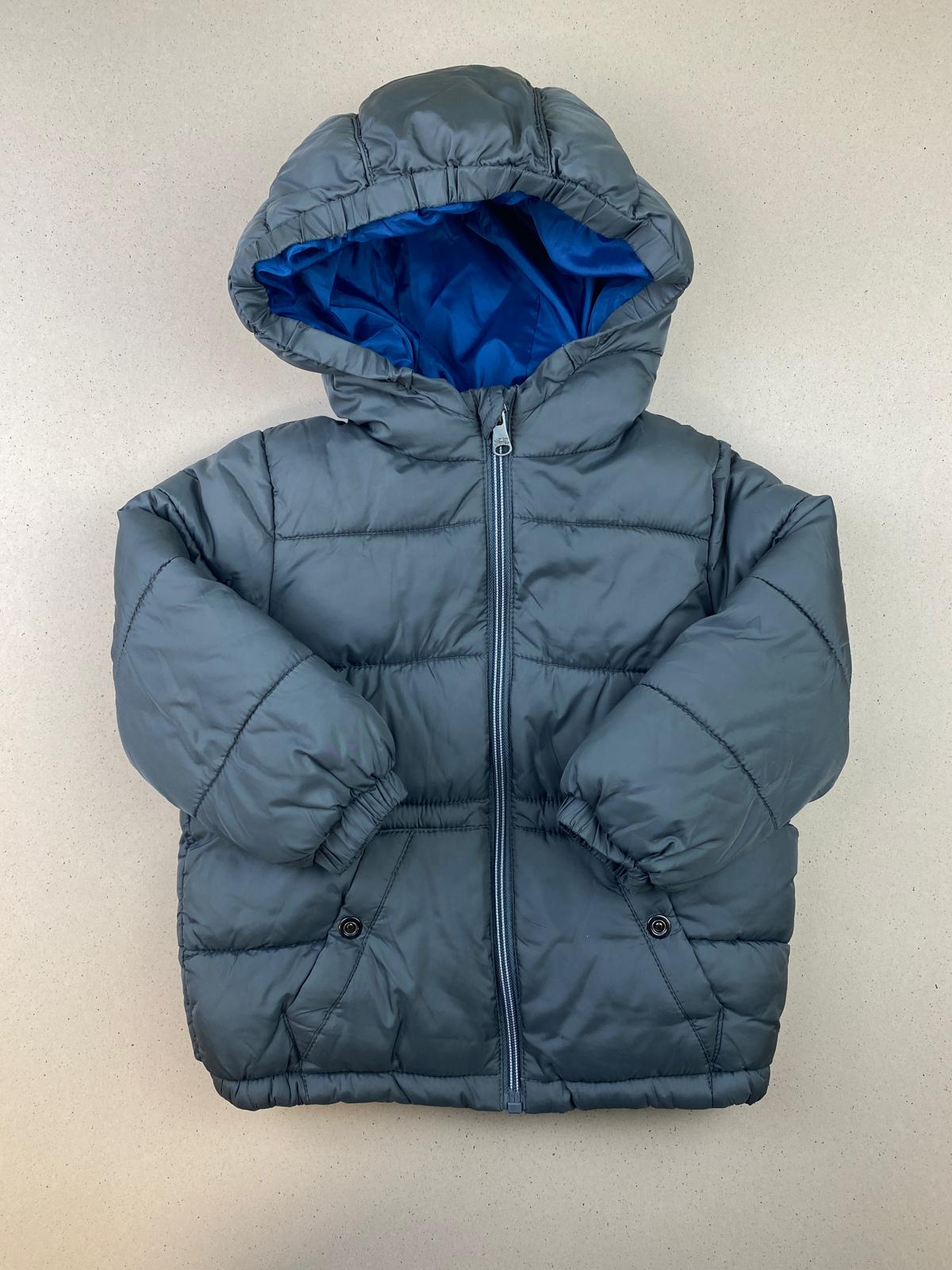 Piumino con cappuccio