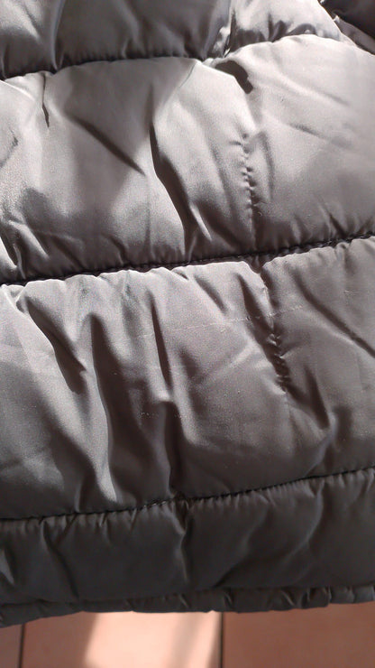 Piumino con cappuccio