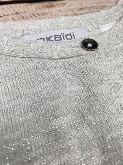 Maglione girocollo con bottoncino