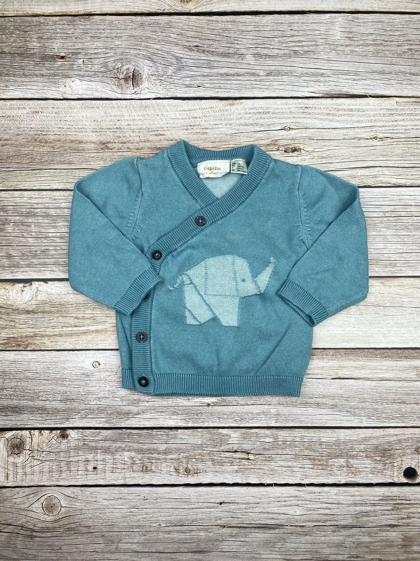 Maglione con bottoncini