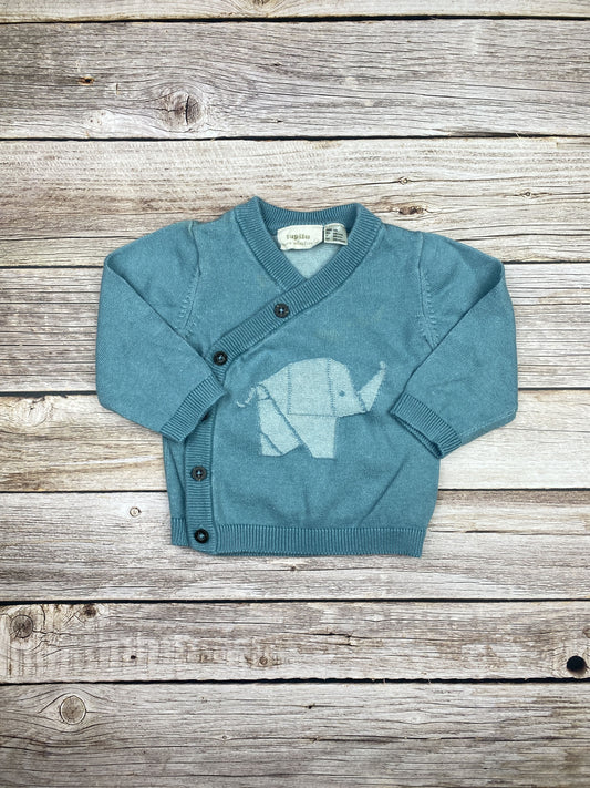Maglione con bottoncini
