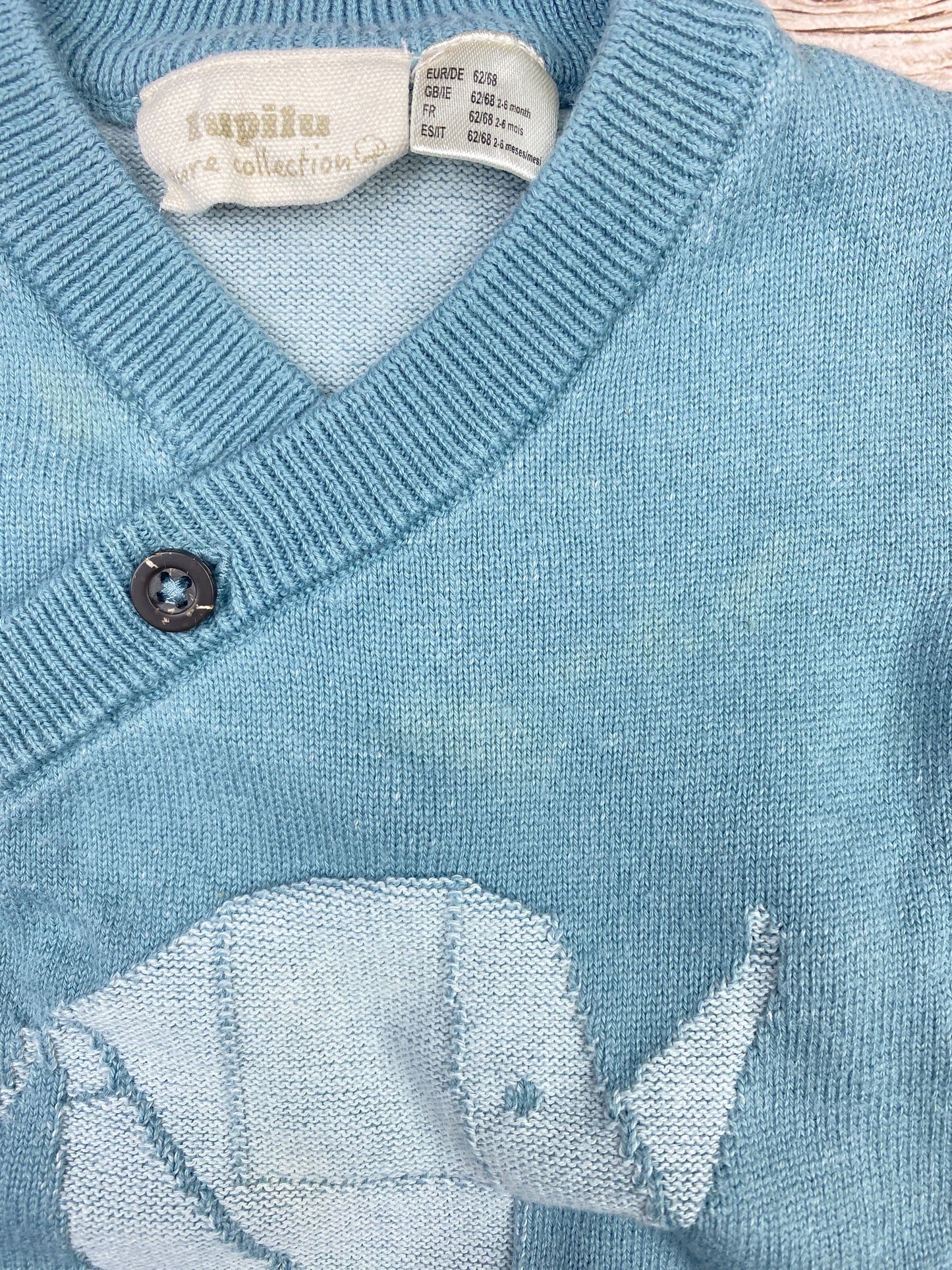Maglione con bottoncini