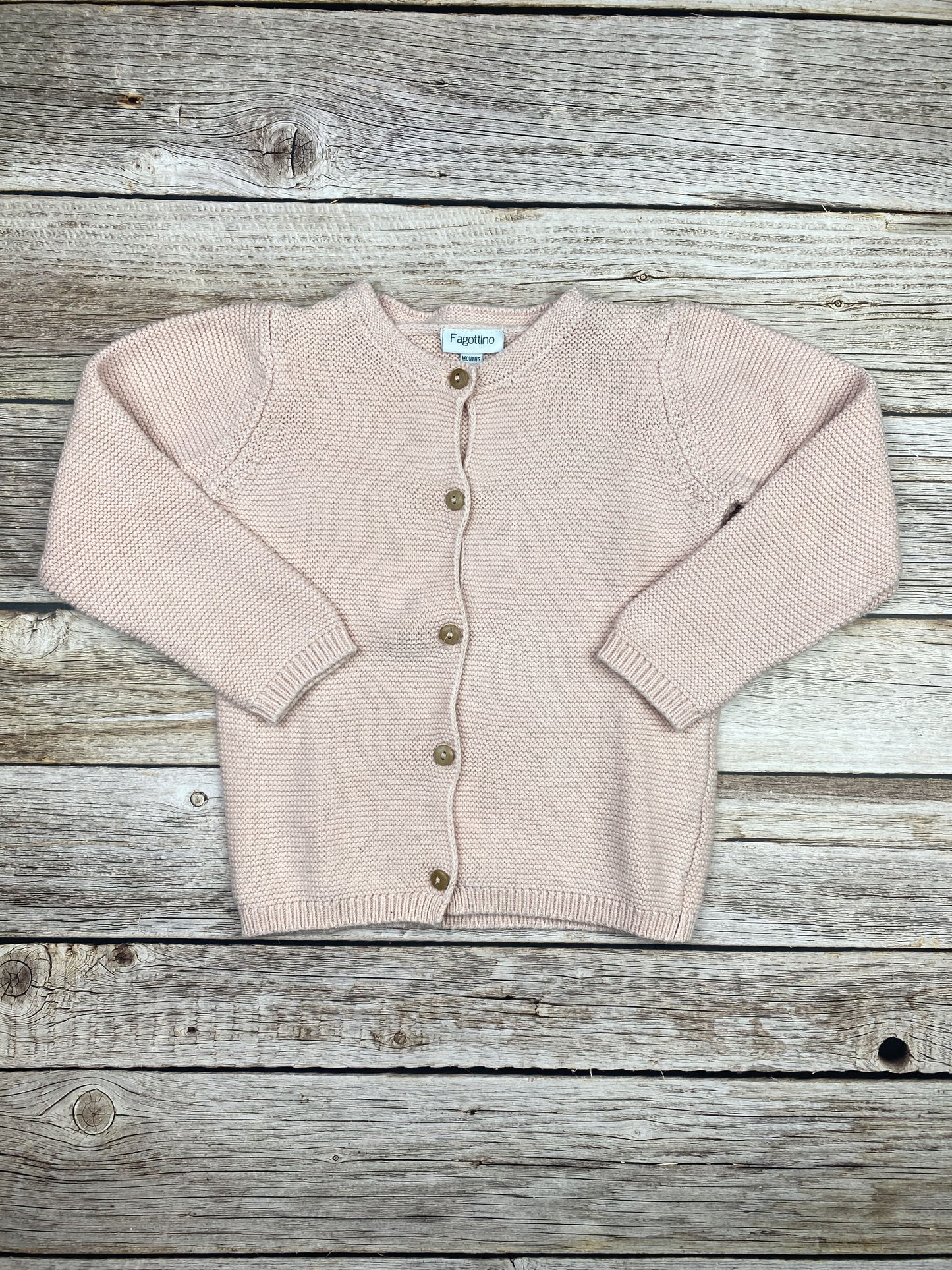 Maglione con bottoncini