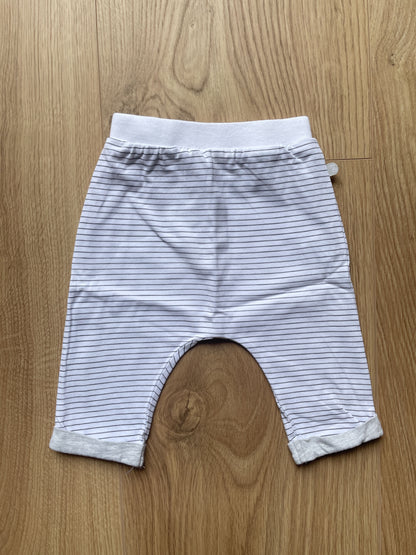 Set due pantaloni in jersey