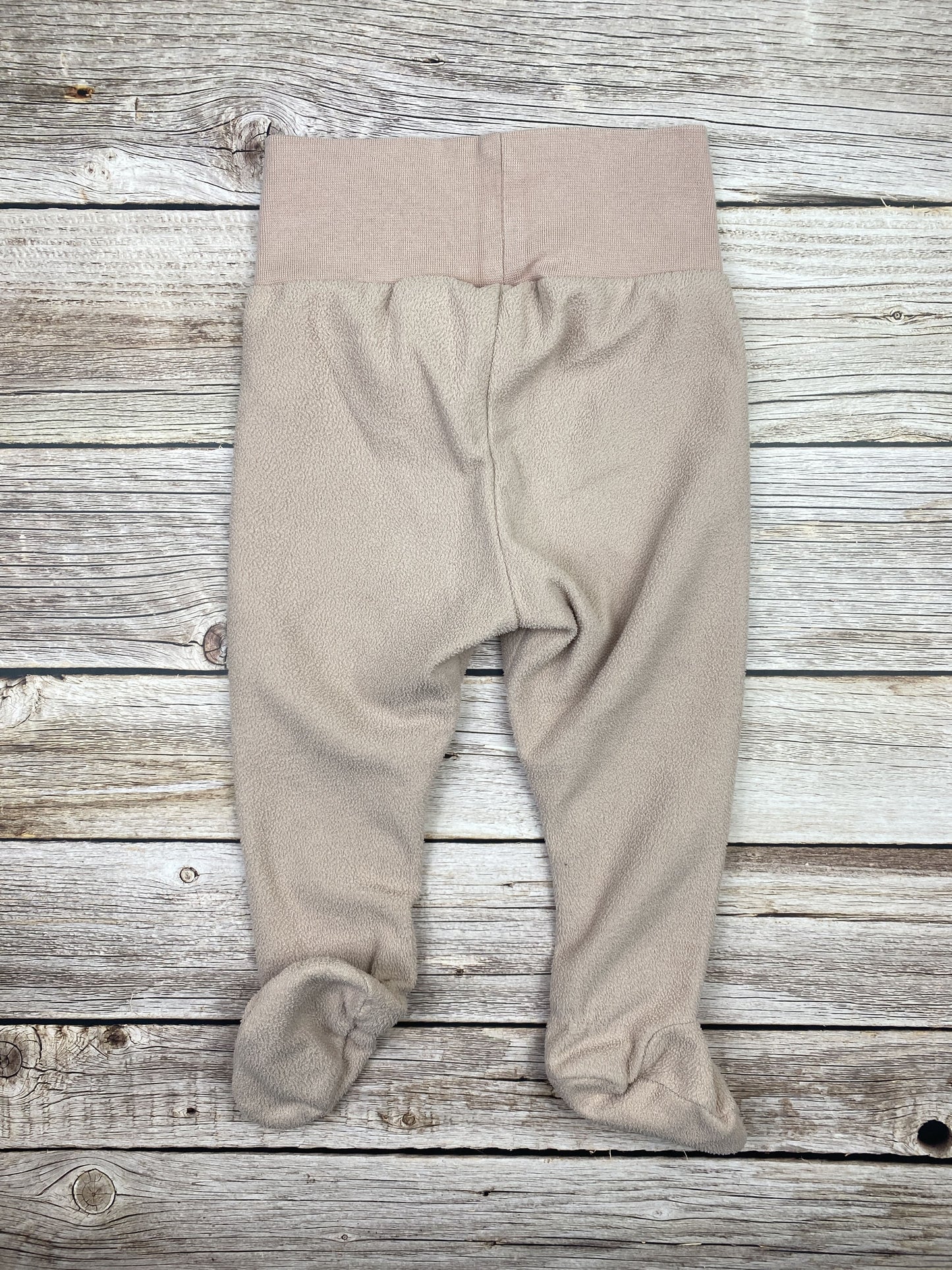 Pantalone con piedini
