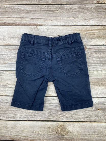 Pantalone al ginocchio