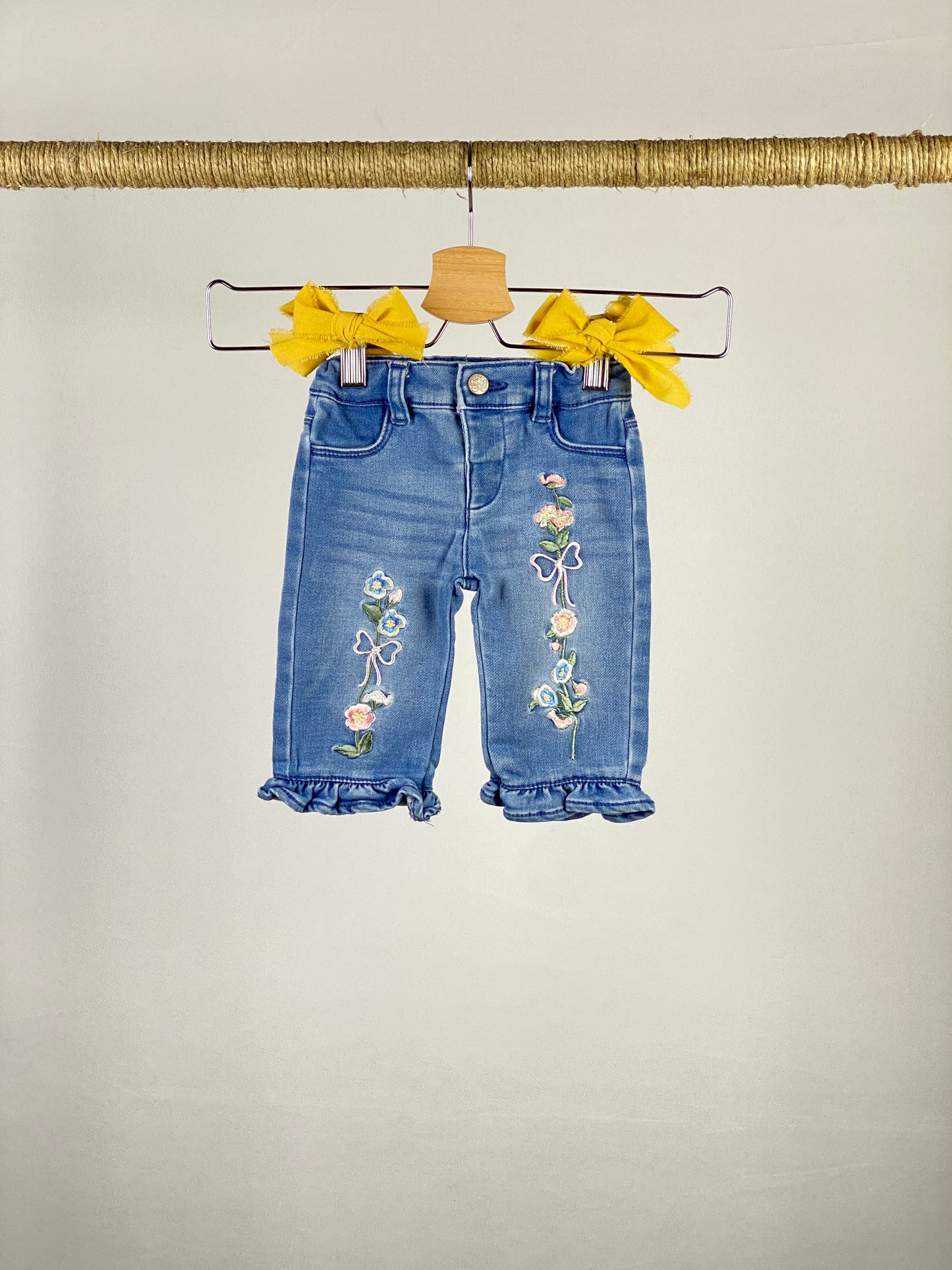 Pantaloni in jeans
