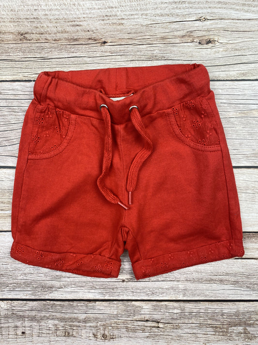 Pantaloncino in felpa e sangallo