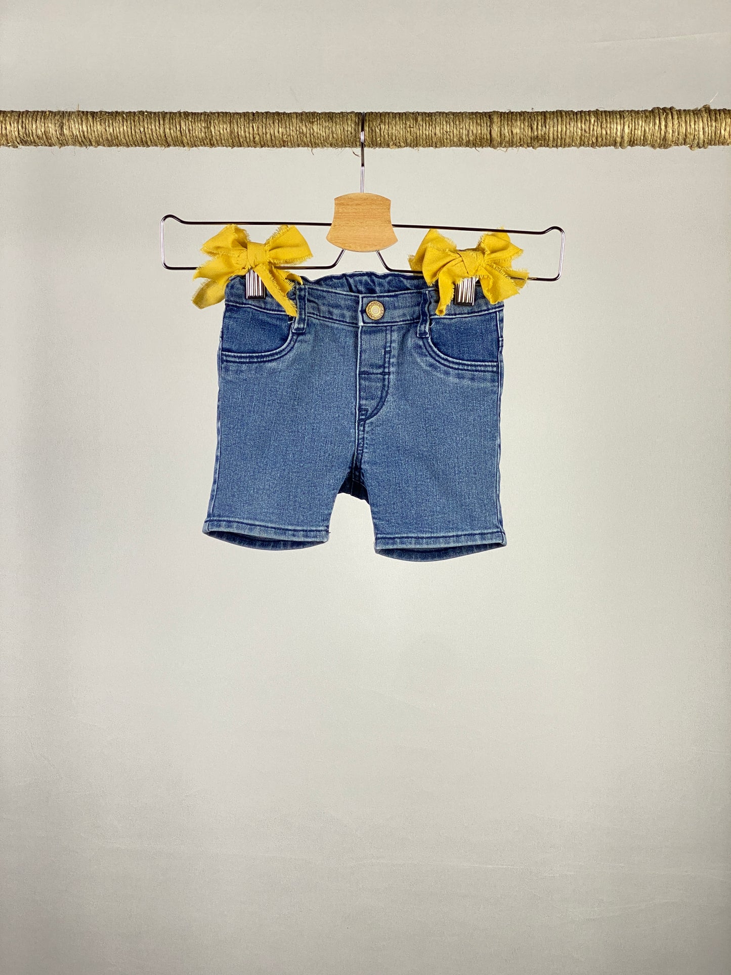 Pantaloncino in jeans