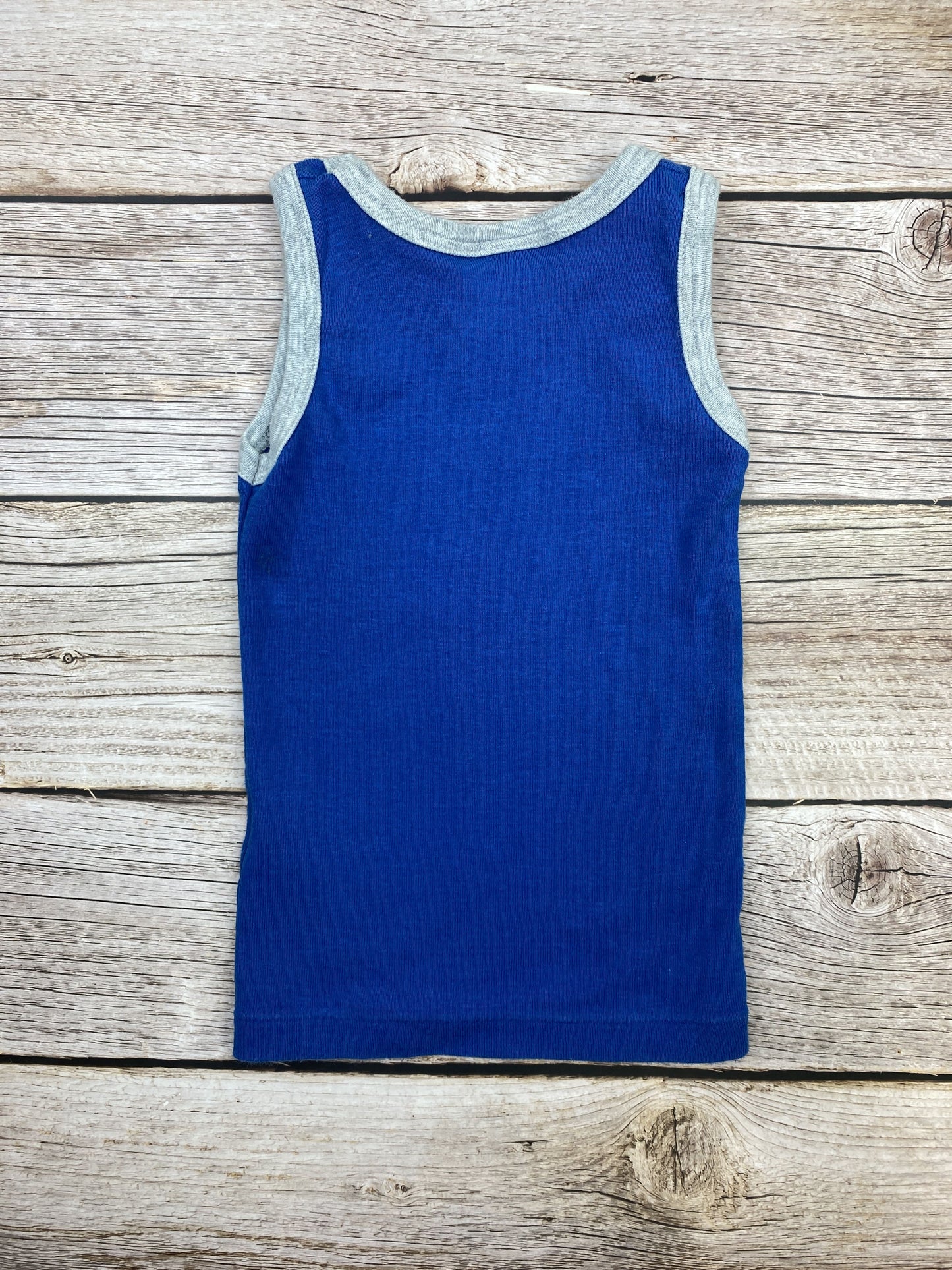 T-shirt senza manica