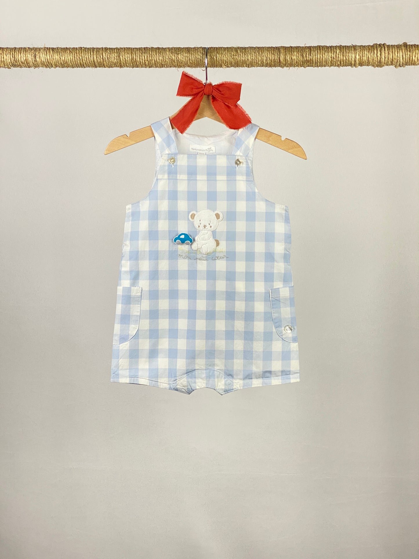 Salopette con pantalone corto