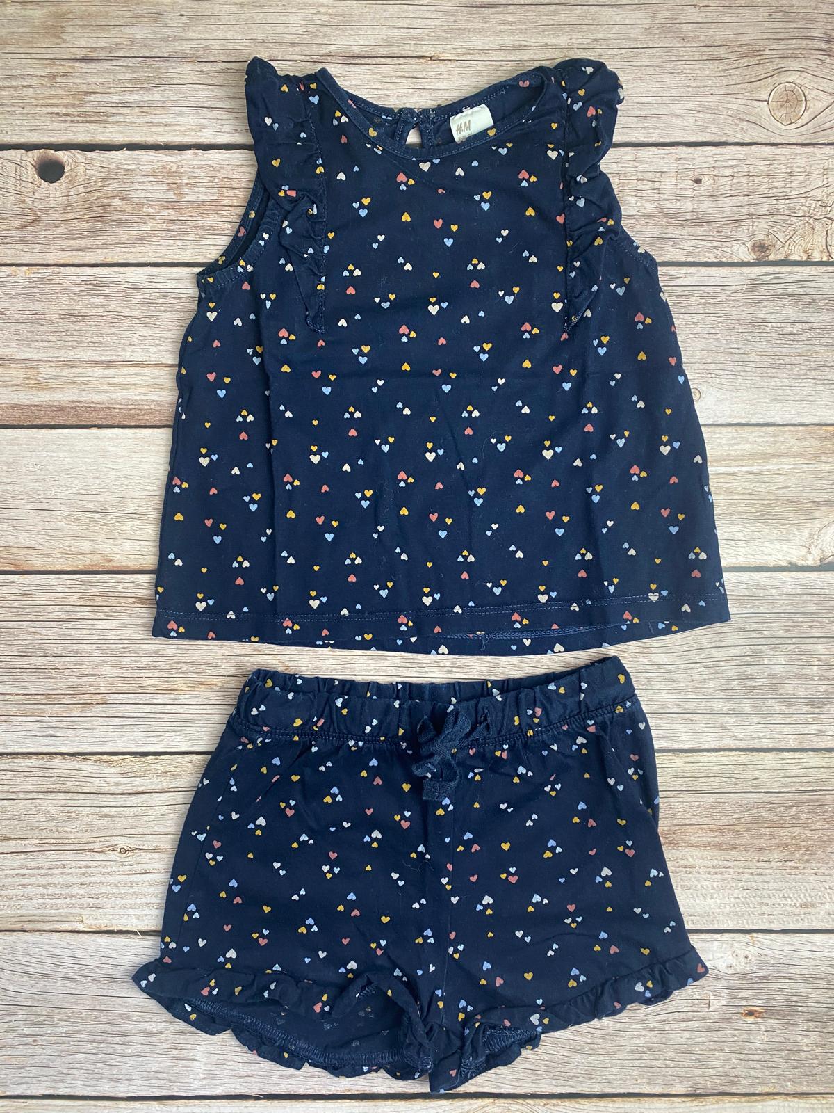 Completo top e pantaloncini