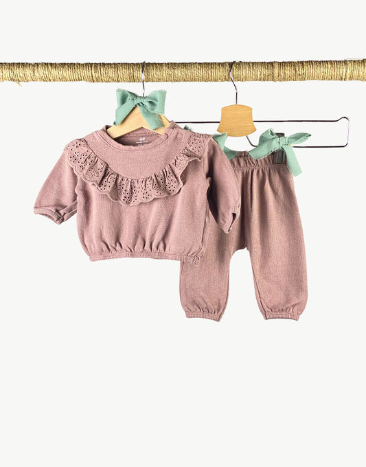 Set con felpa e pantalone