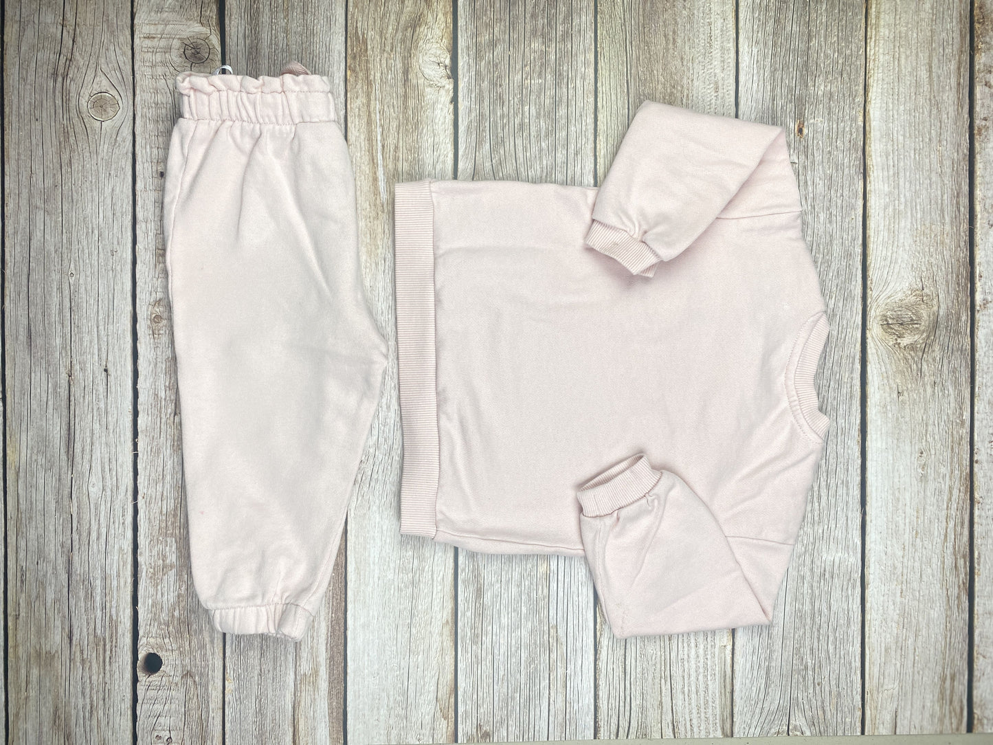 Set felpa e pantalone