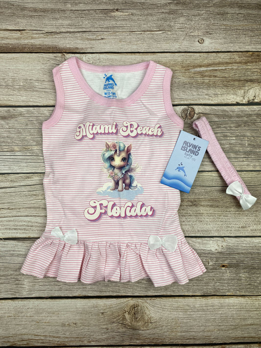 Set T-shirt senza manica, slip e fascia per capelli