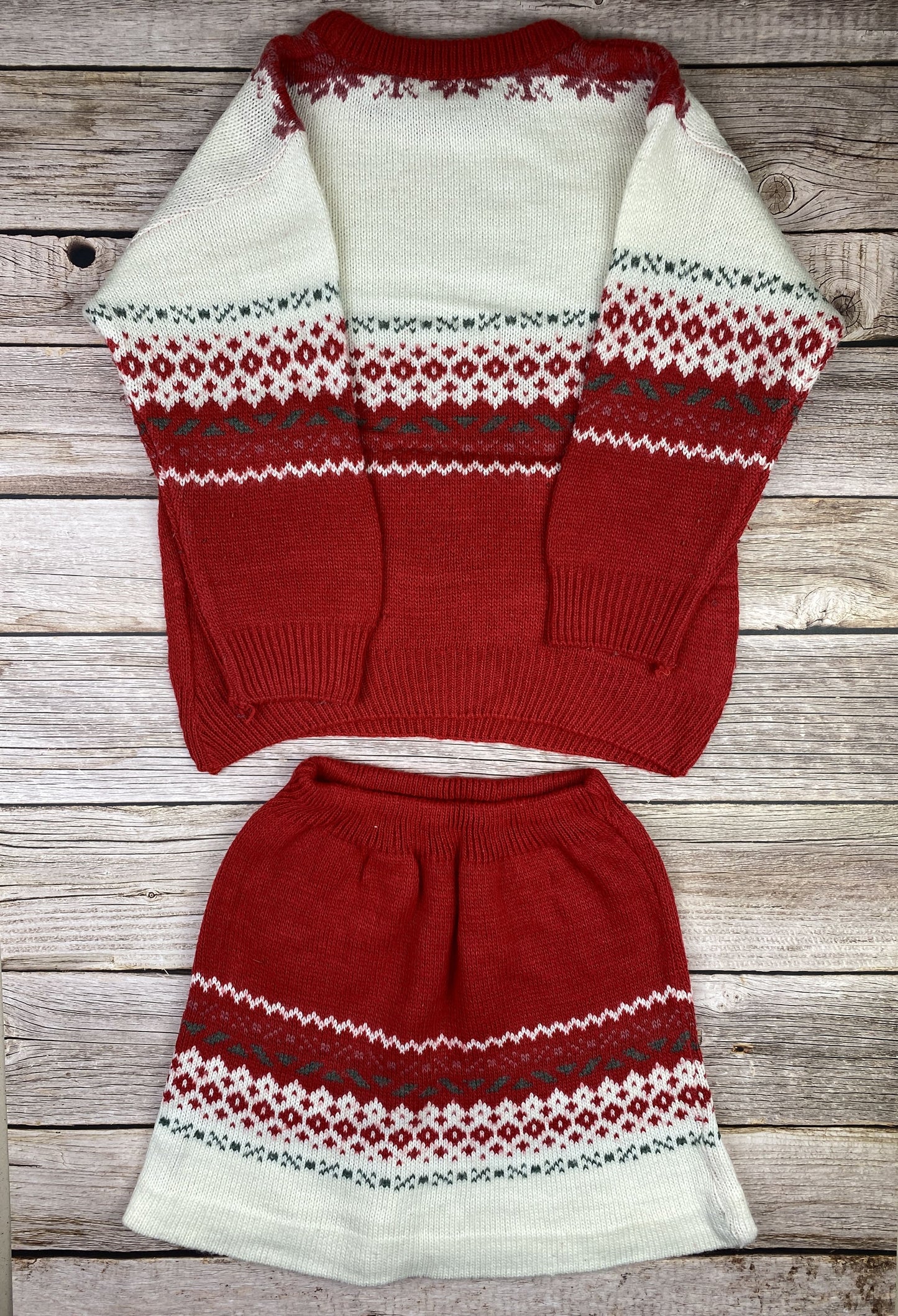 Set maglione e gonna