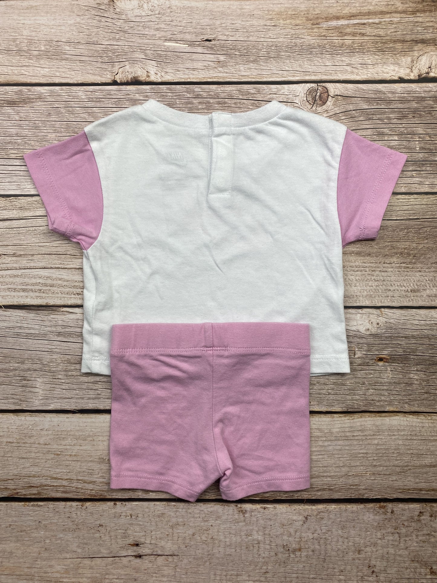Set t-shirt manica corta e pantaloncino