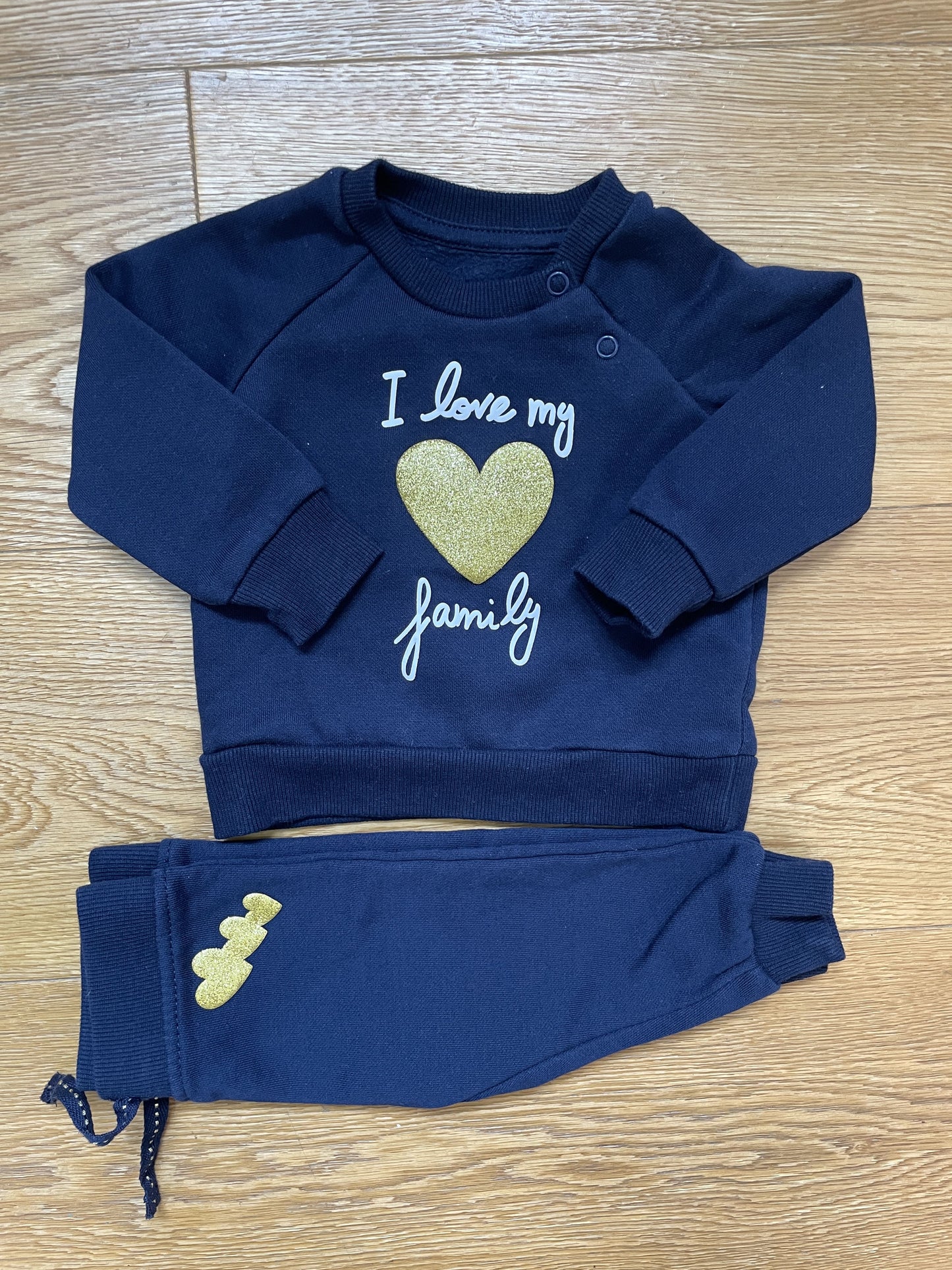 Set felpa girocollo e pantalone