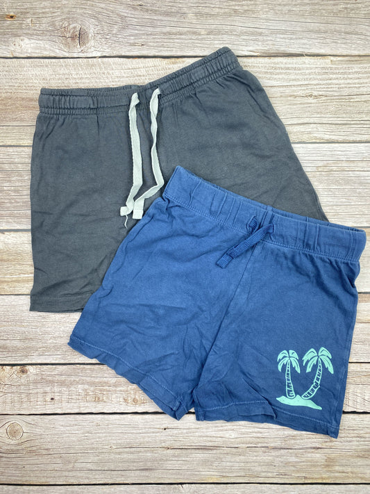 Set due pantaloncini