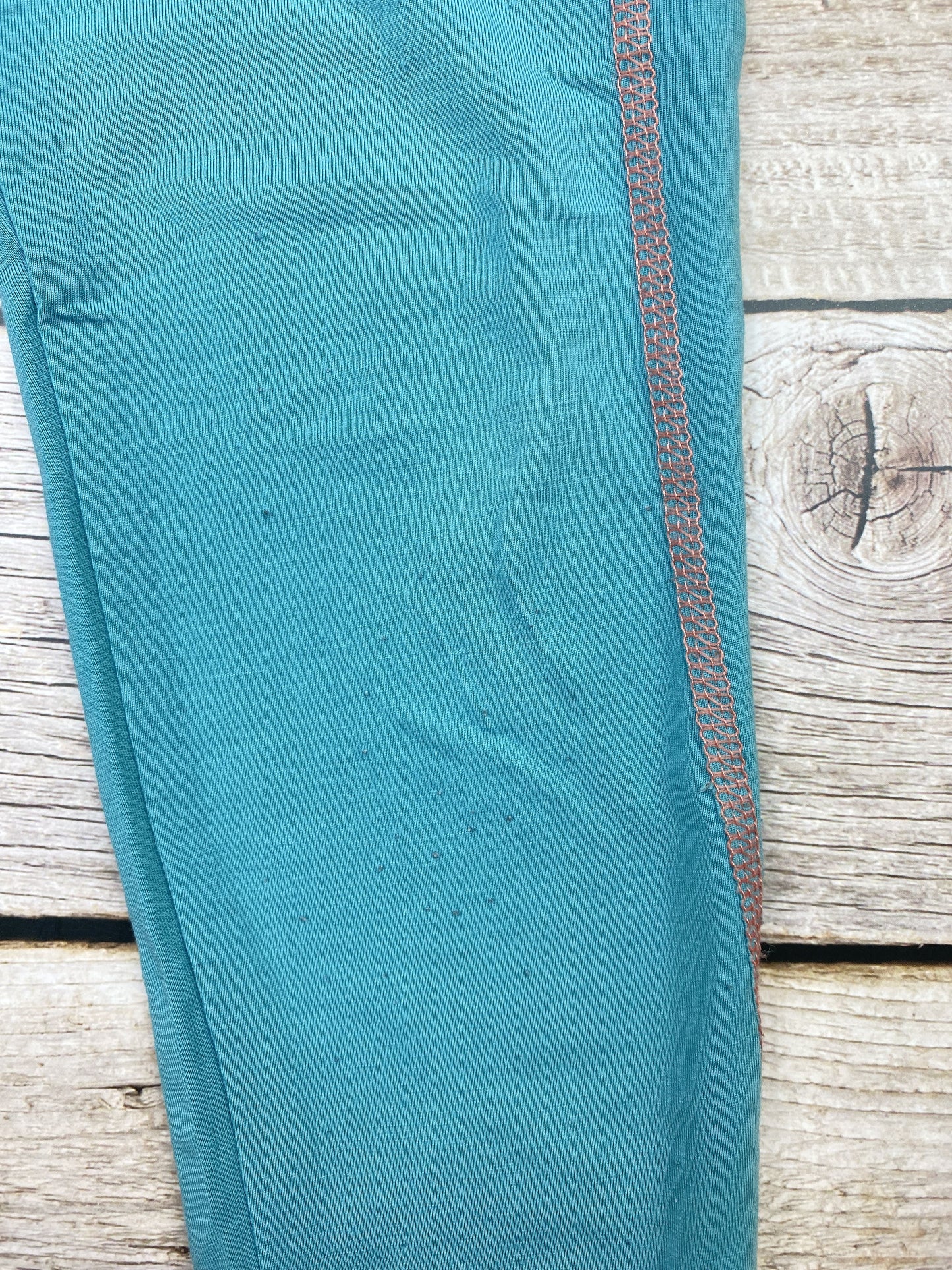 Set t-shirt manica corta e pantalone leggins