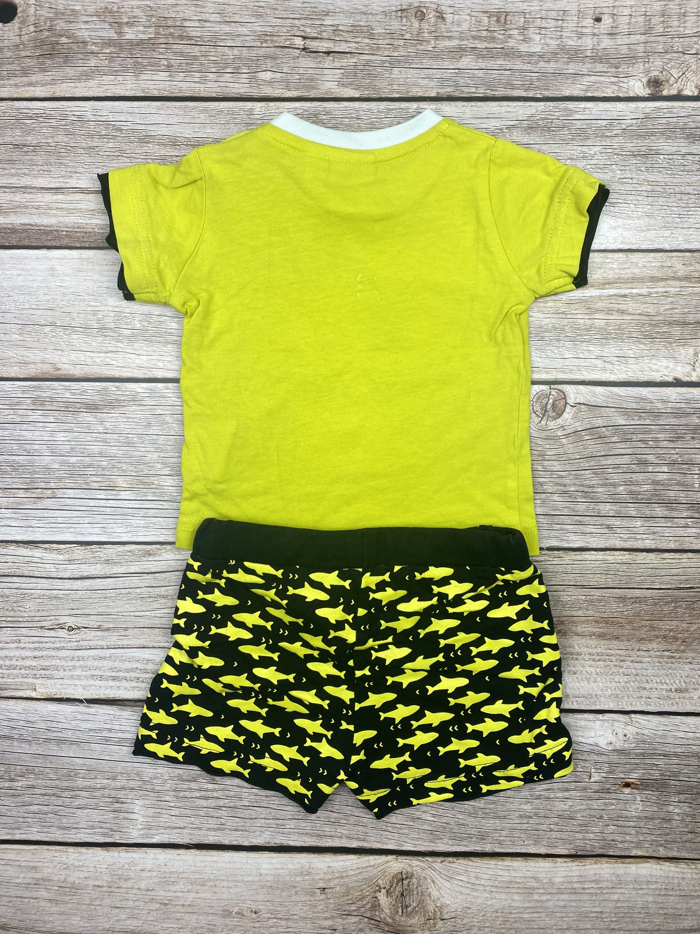 Set t-shirt manica corta e pantaloncino