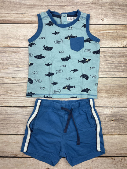 Set t-shirt senza manica e pantaloncino