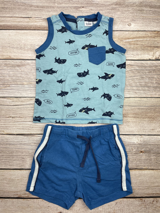Set t-shirt senza manica e pantaloncino