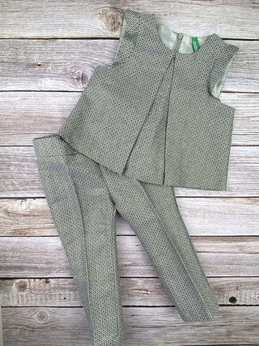 Set t-shirt senza manica e pantalone