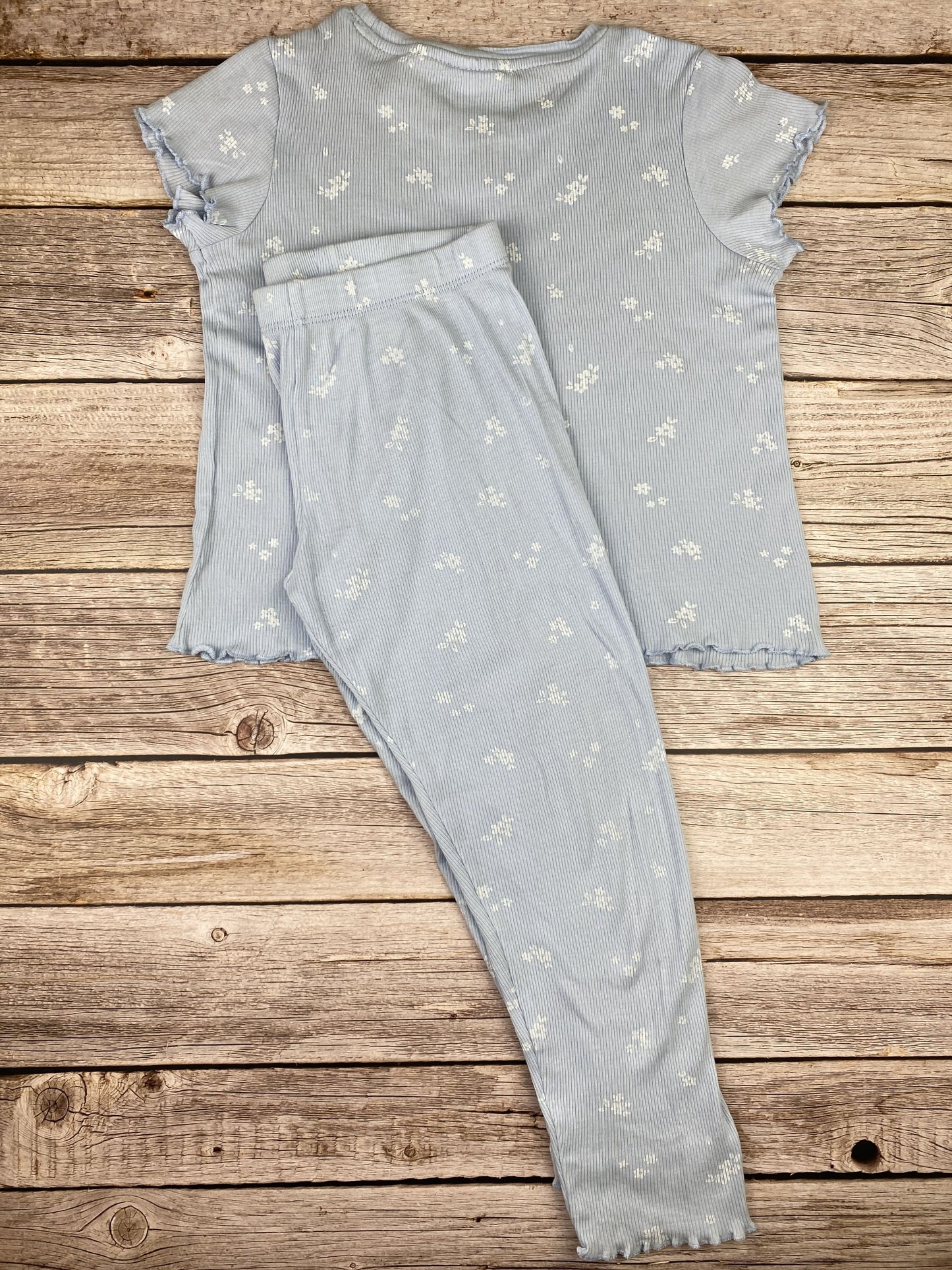 Set t-shirt manica corta e pantalone
