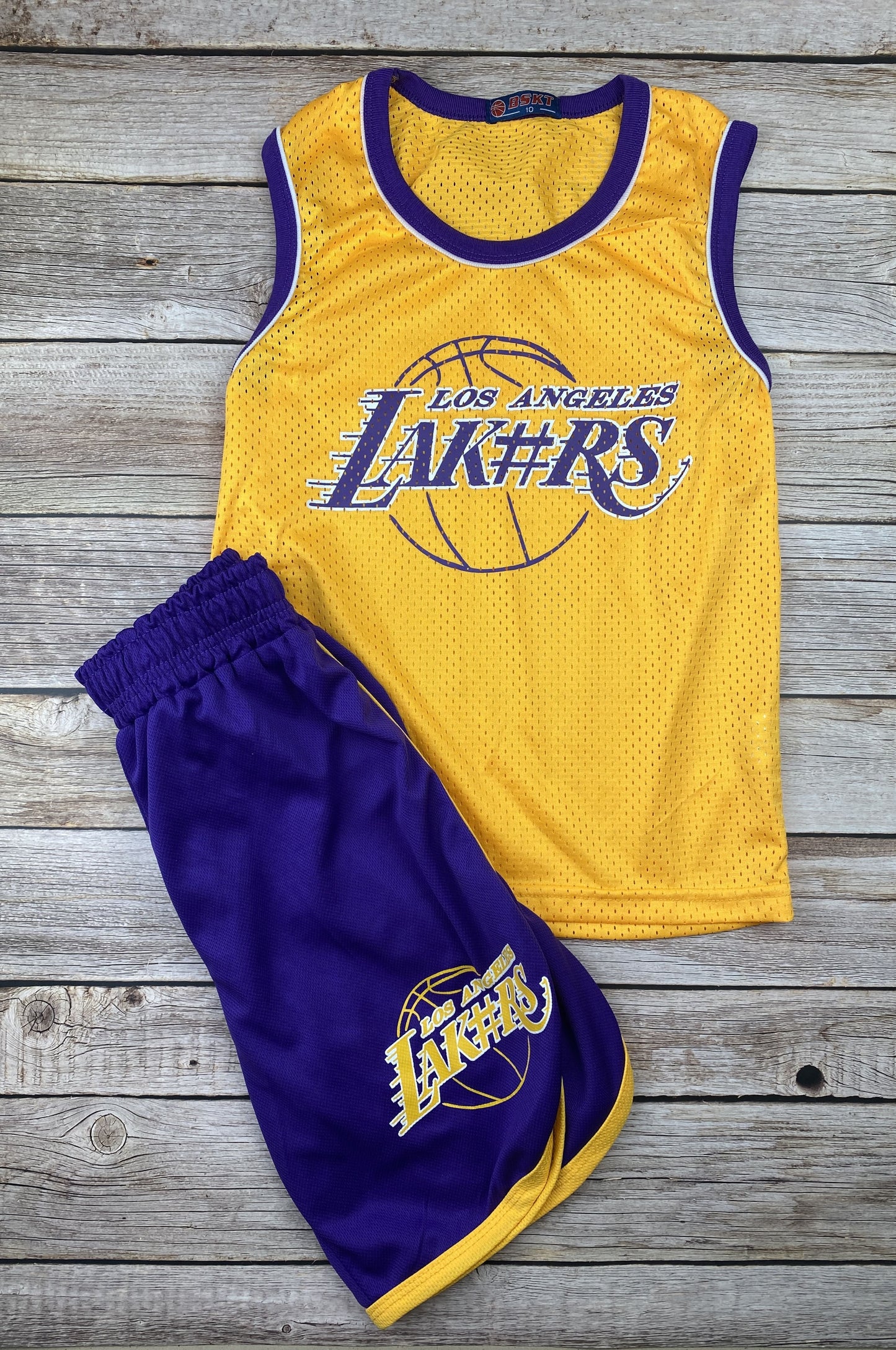 Set t-shirt senza manica e pantaloncino