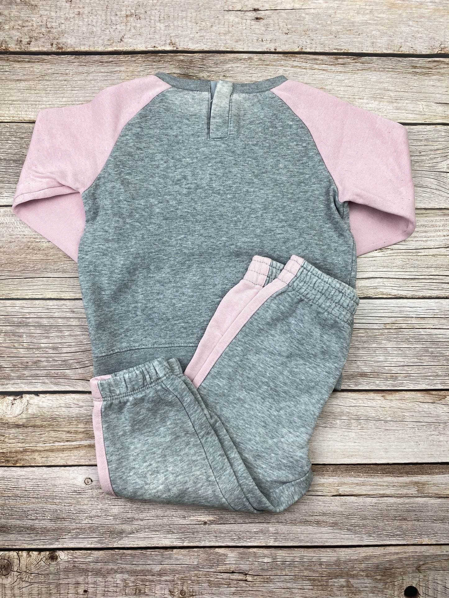 Set felpa girocollo e pantalone