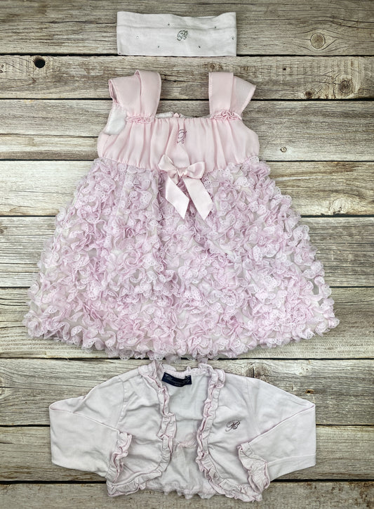 Set felpa coprispalle, fascetta e vestito