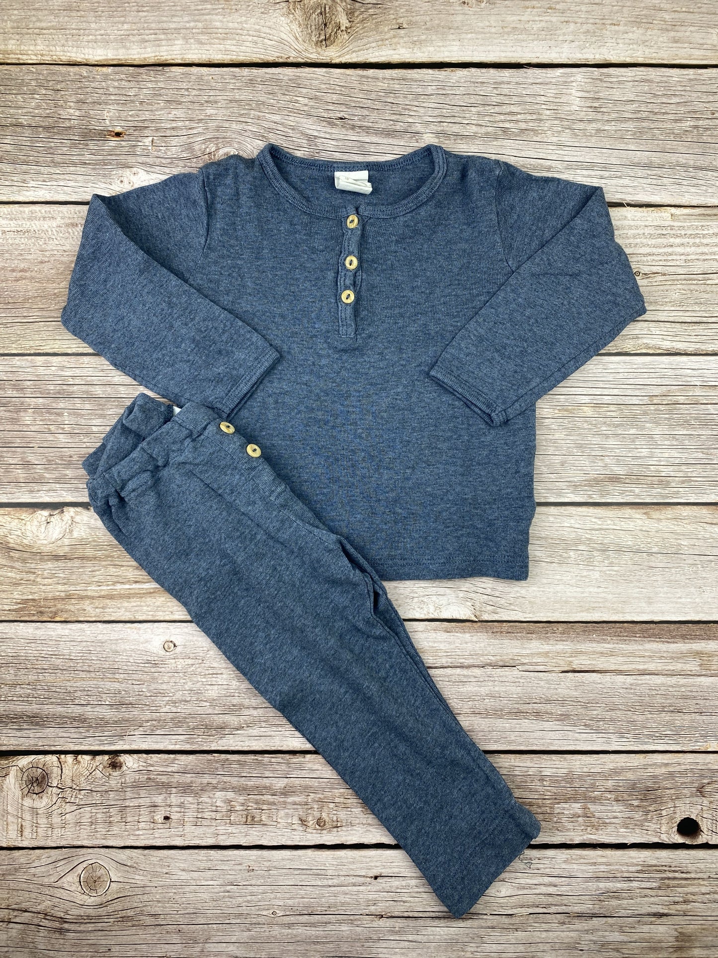 Set t-shirt e pantalone