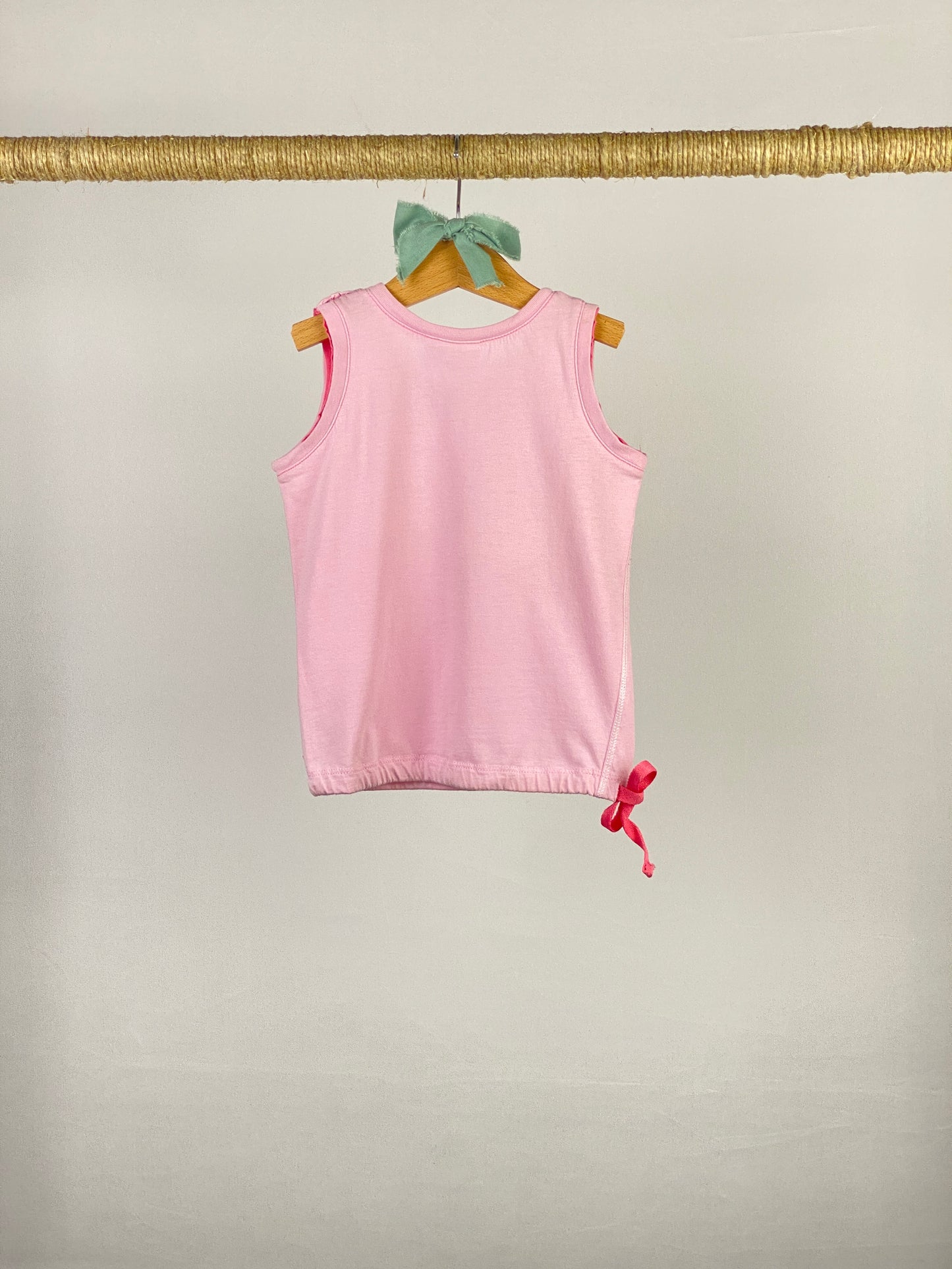 T-shirt senza manica