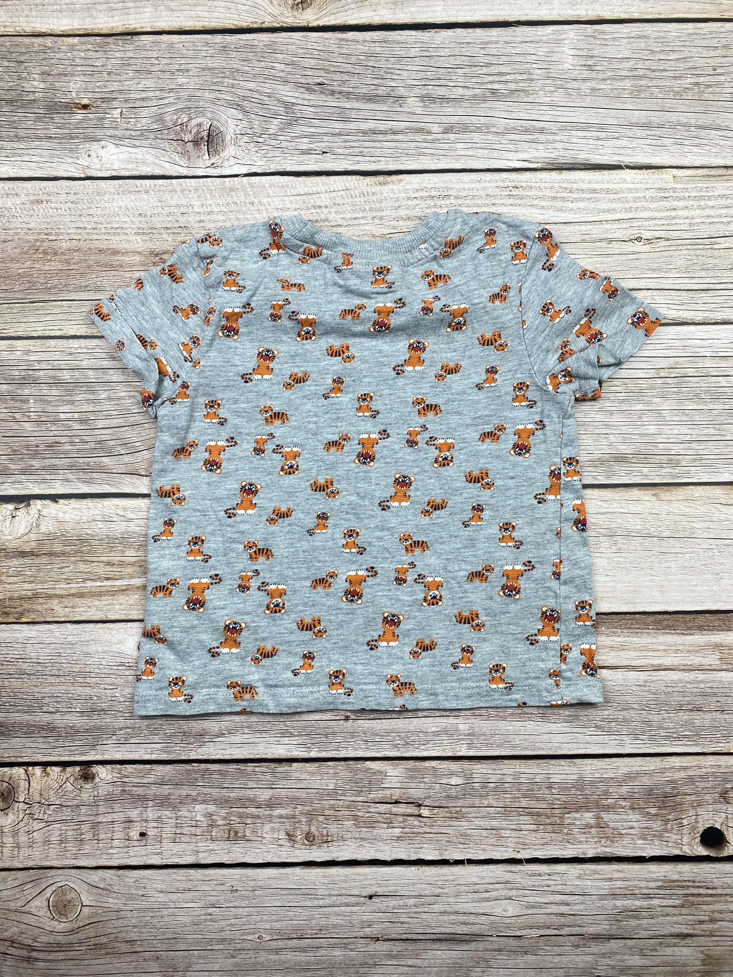 T-shirt manica corta