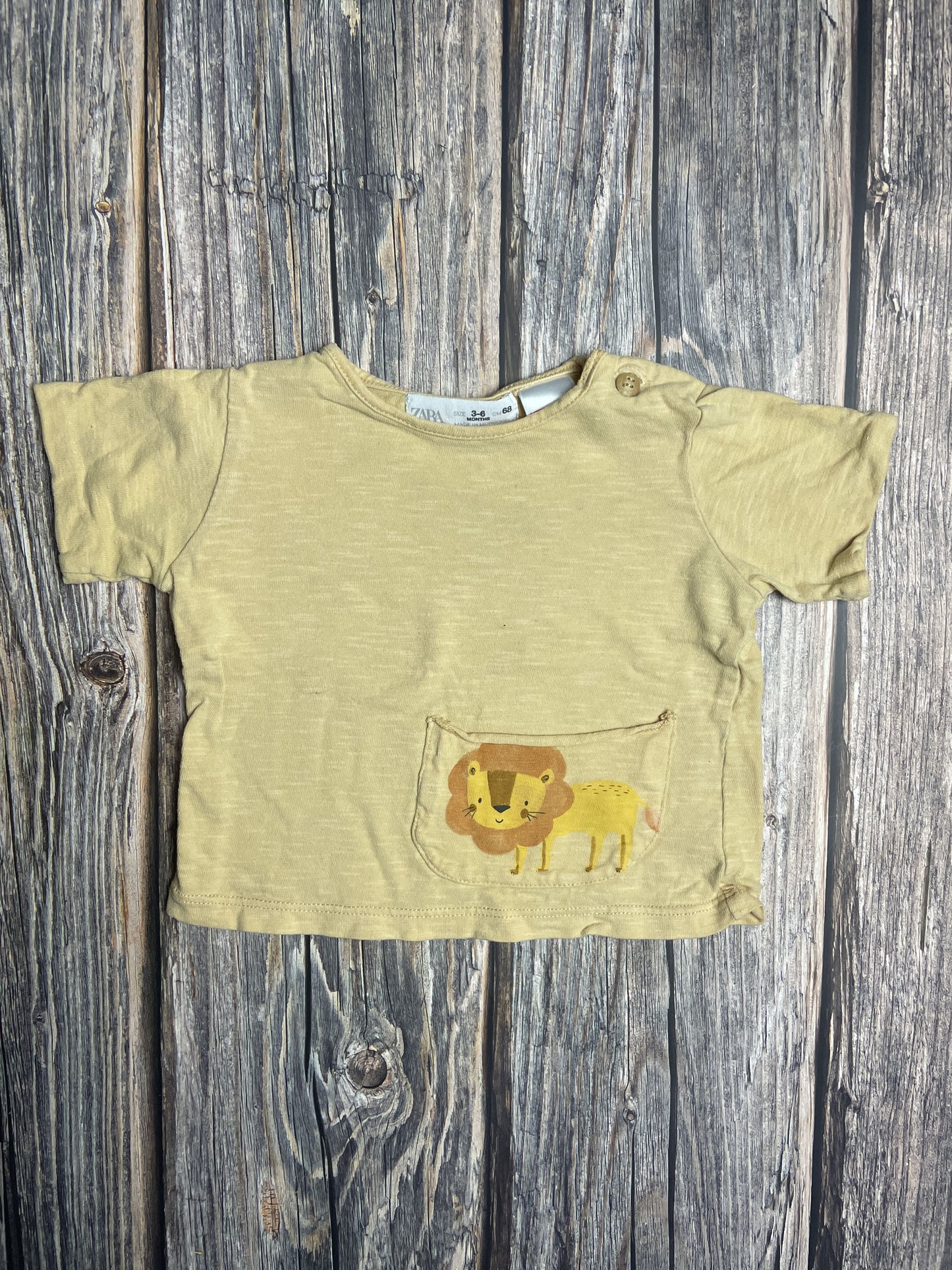 T-shirt manica corta