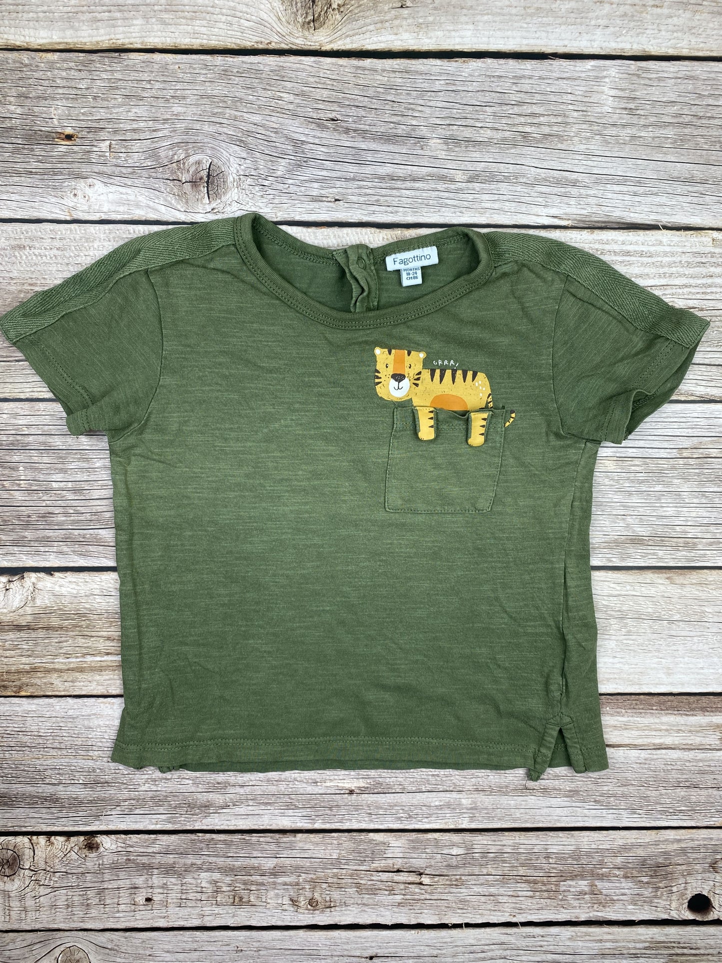 T-shirt manica corta