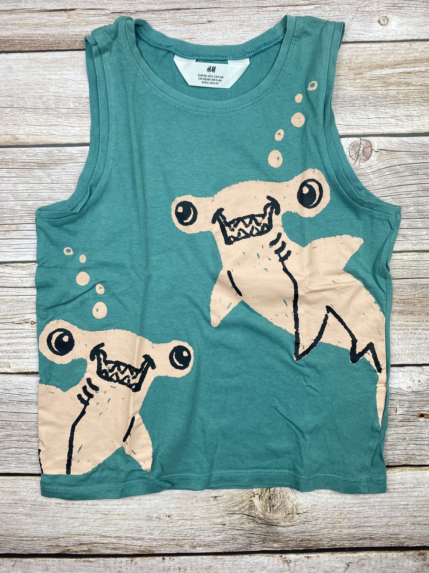 T-shirt senza manica