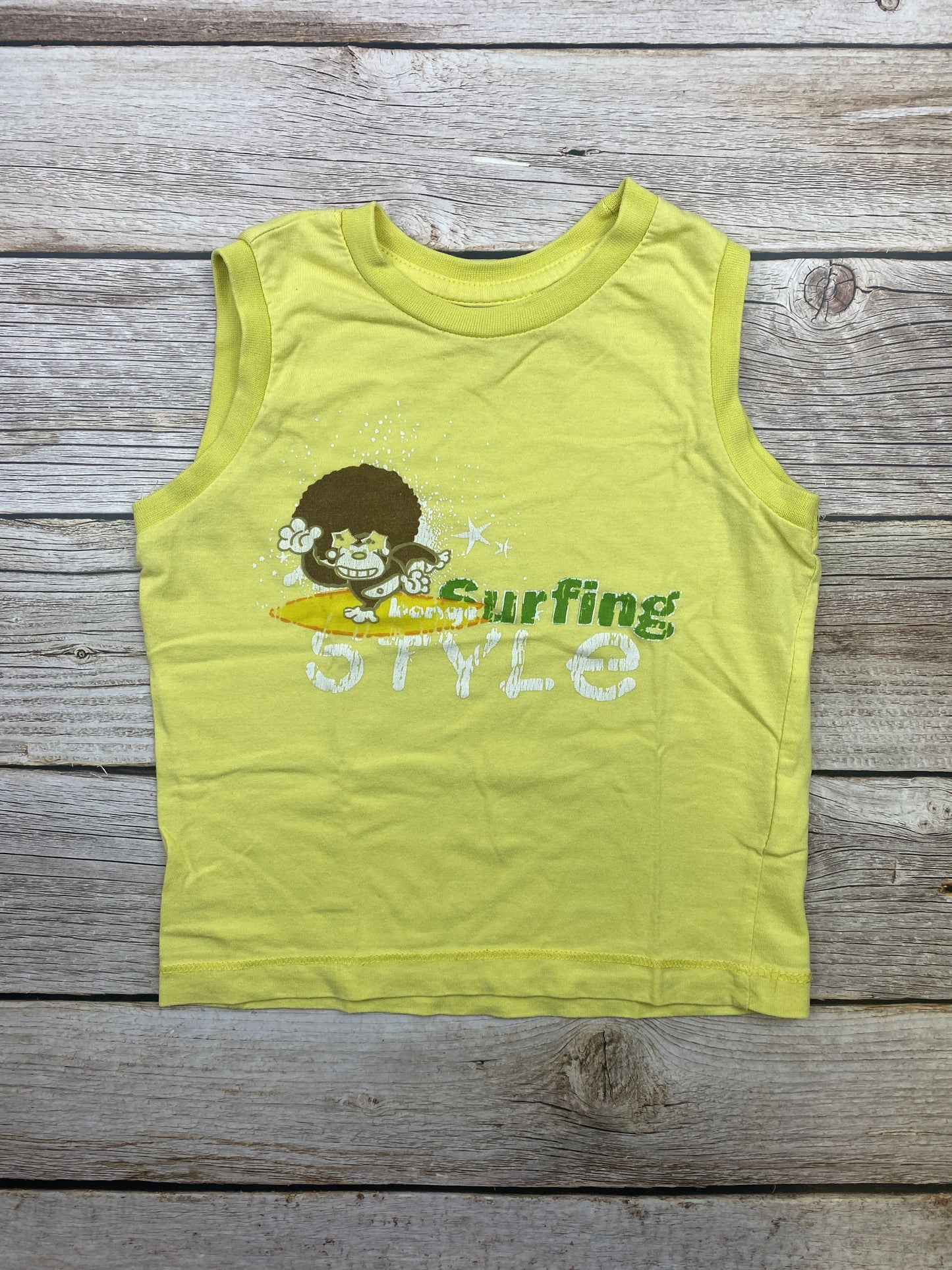 T-shirt senza manica