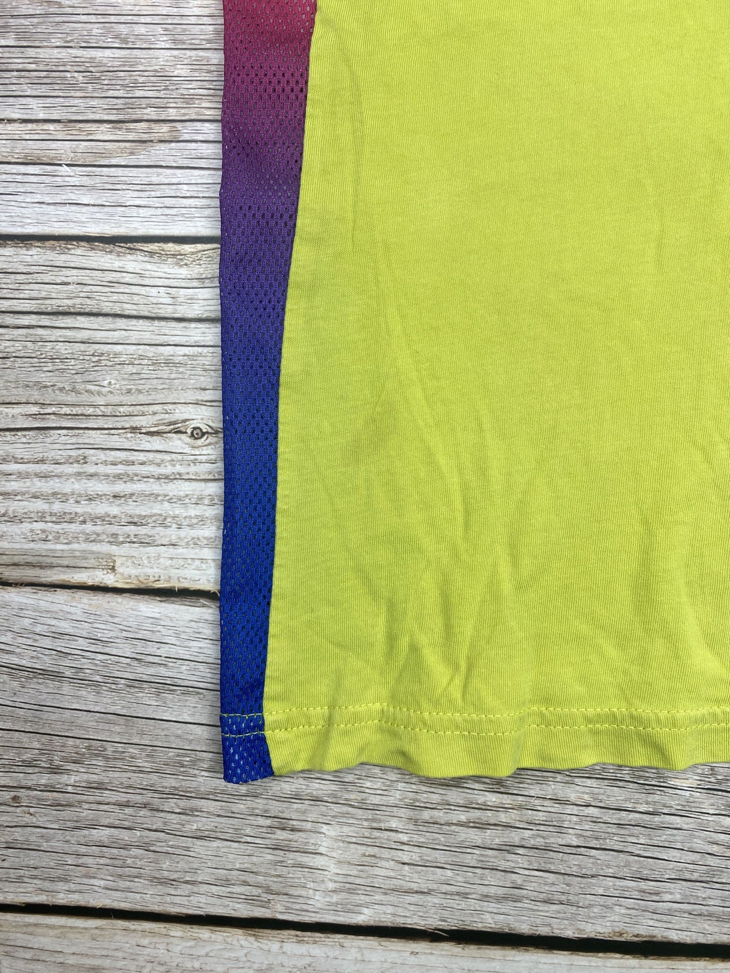 T-shirt senza manica