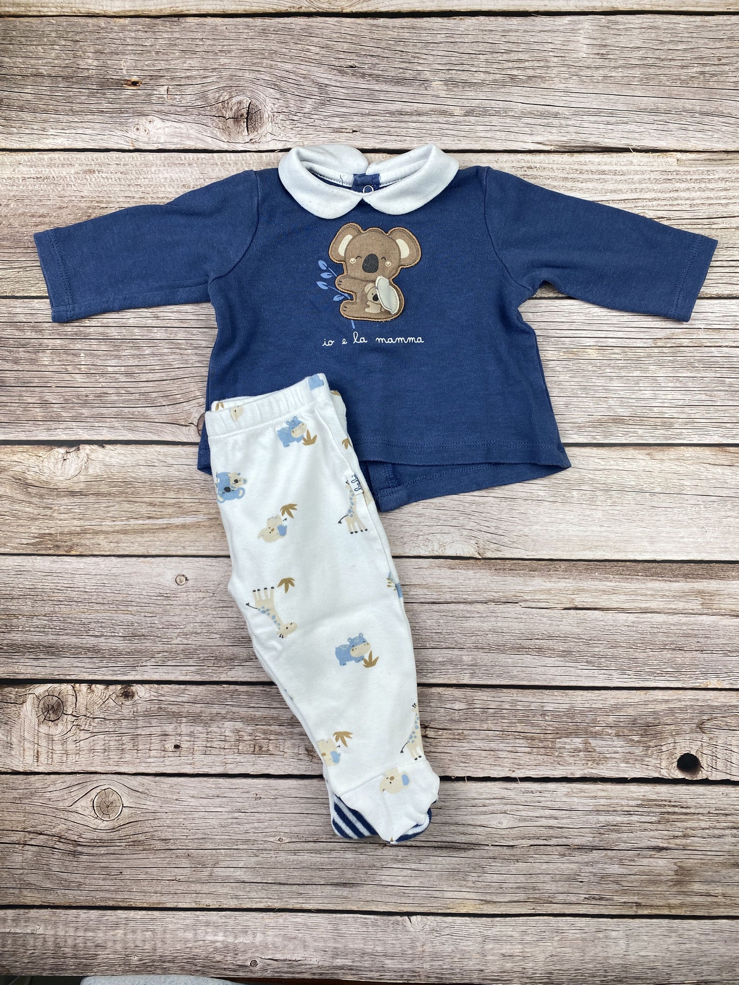 Tutina spezzata con piedini