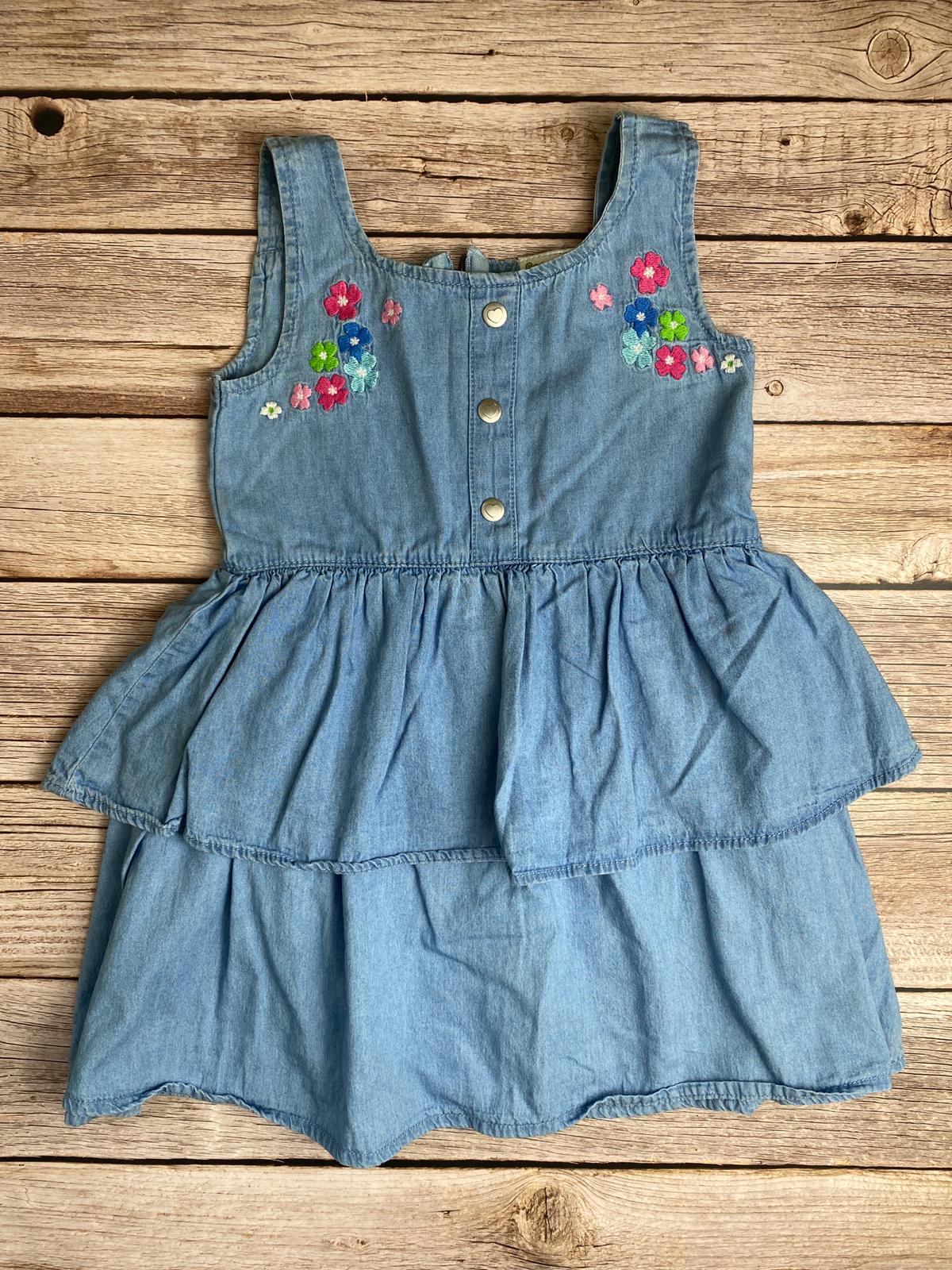 Vestito senza maniche
