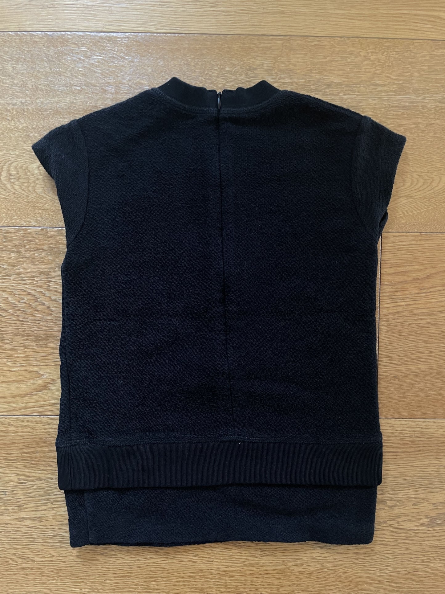 Vestito senza manica