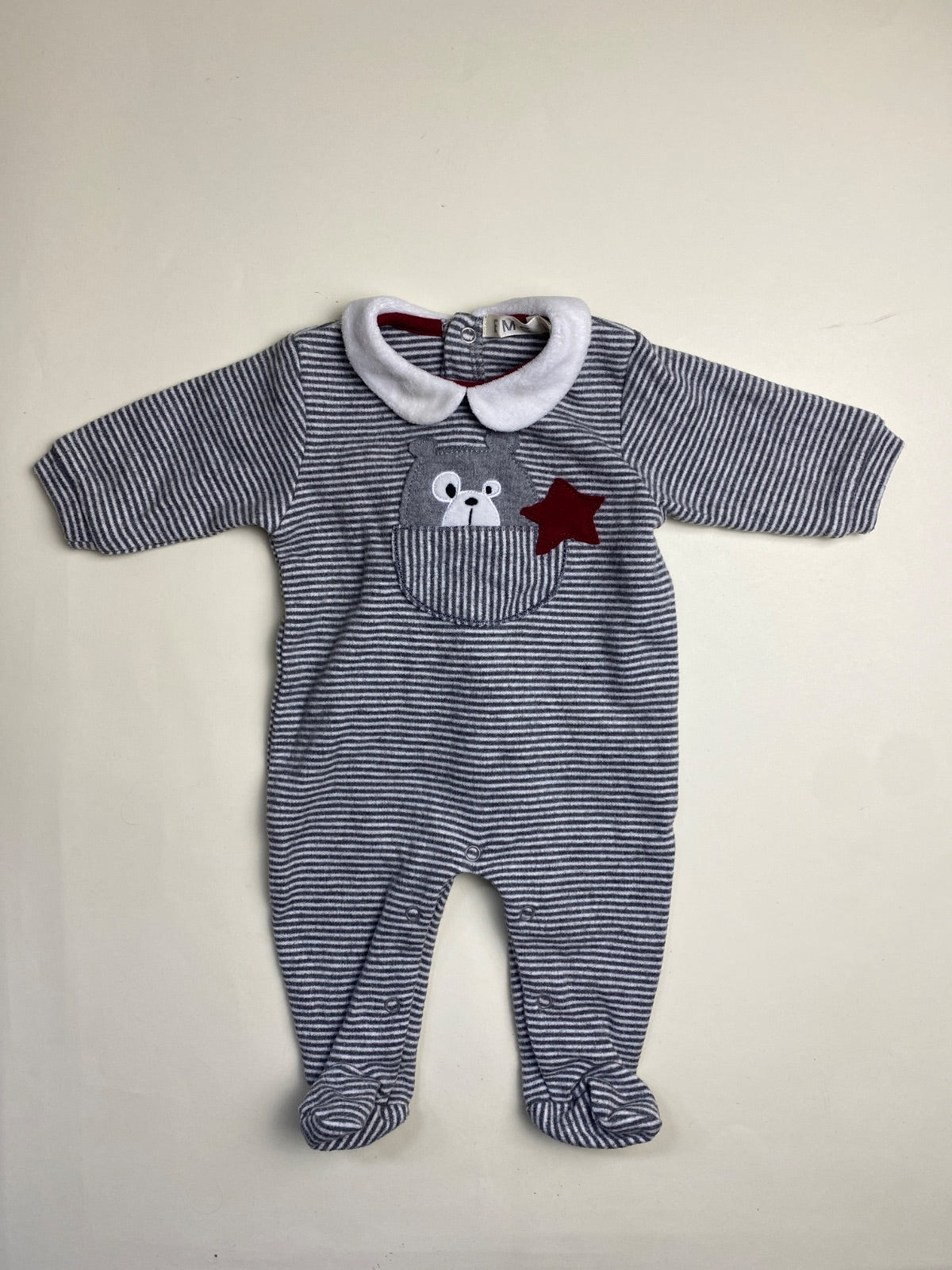 Tutina neonato a righe con orsetto e stella
