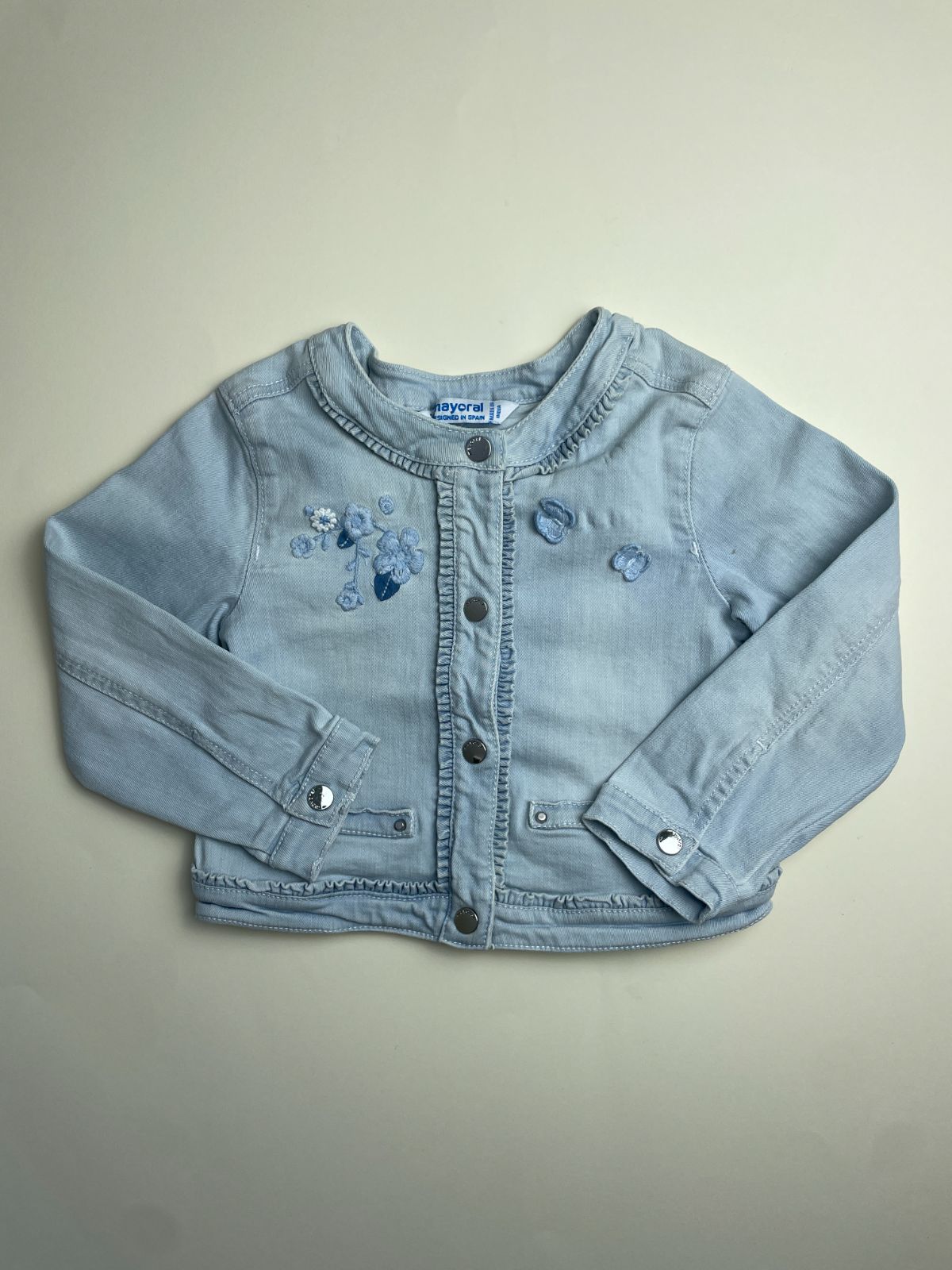 Giacca jeans con ricami floreali